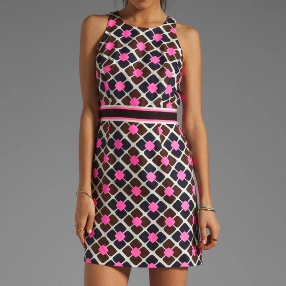 Milly of NY Anna Tile Sheath Dress Neon Pink Size 6 - Picture 2 of 10